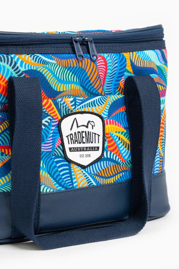 TRADEMUTT- SNAZZY LUNCH PURSE - City N Country