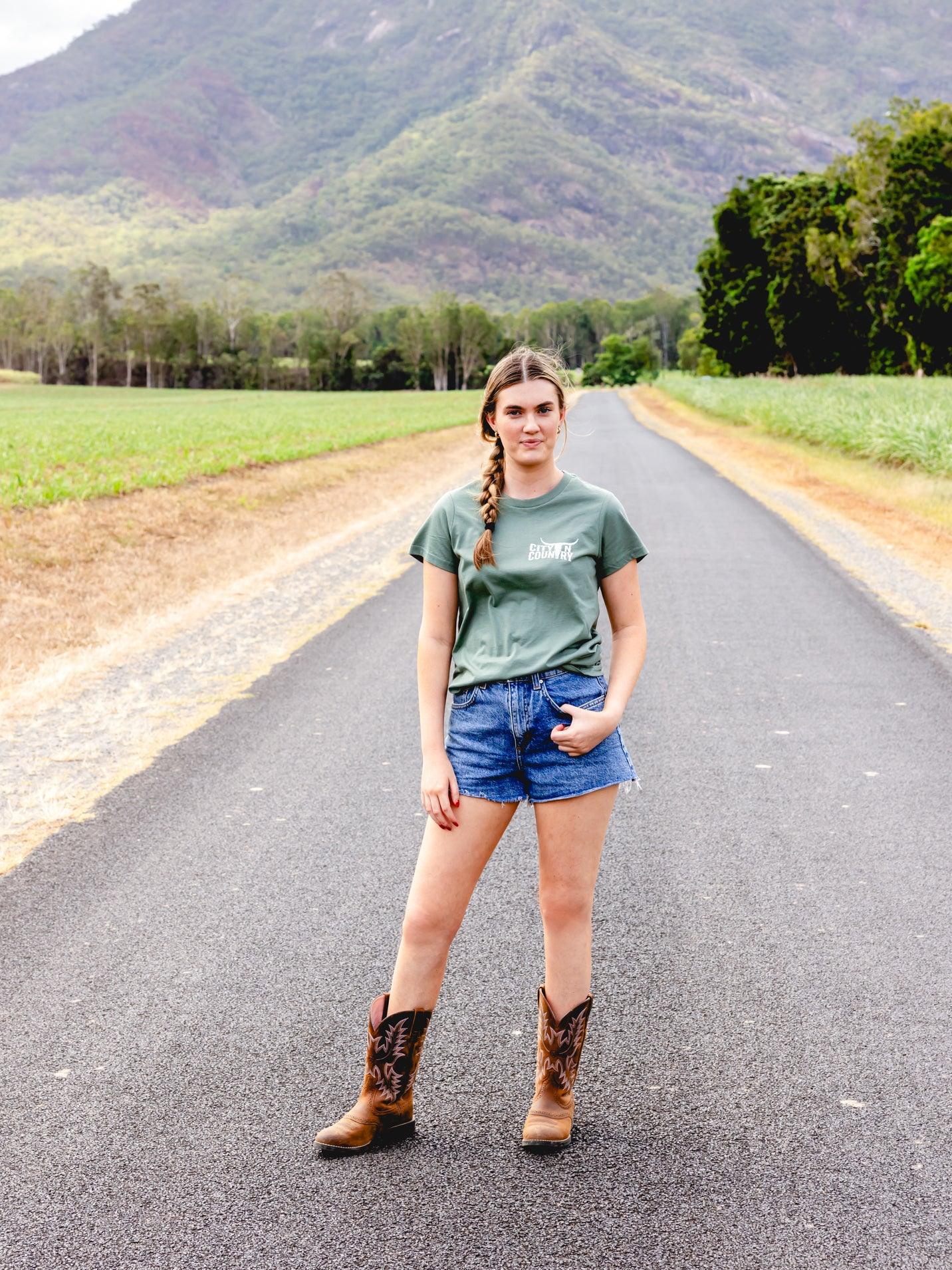 CNC - CITY N COUNTRY - WOMEN'S TEE - SAGE - City N Country