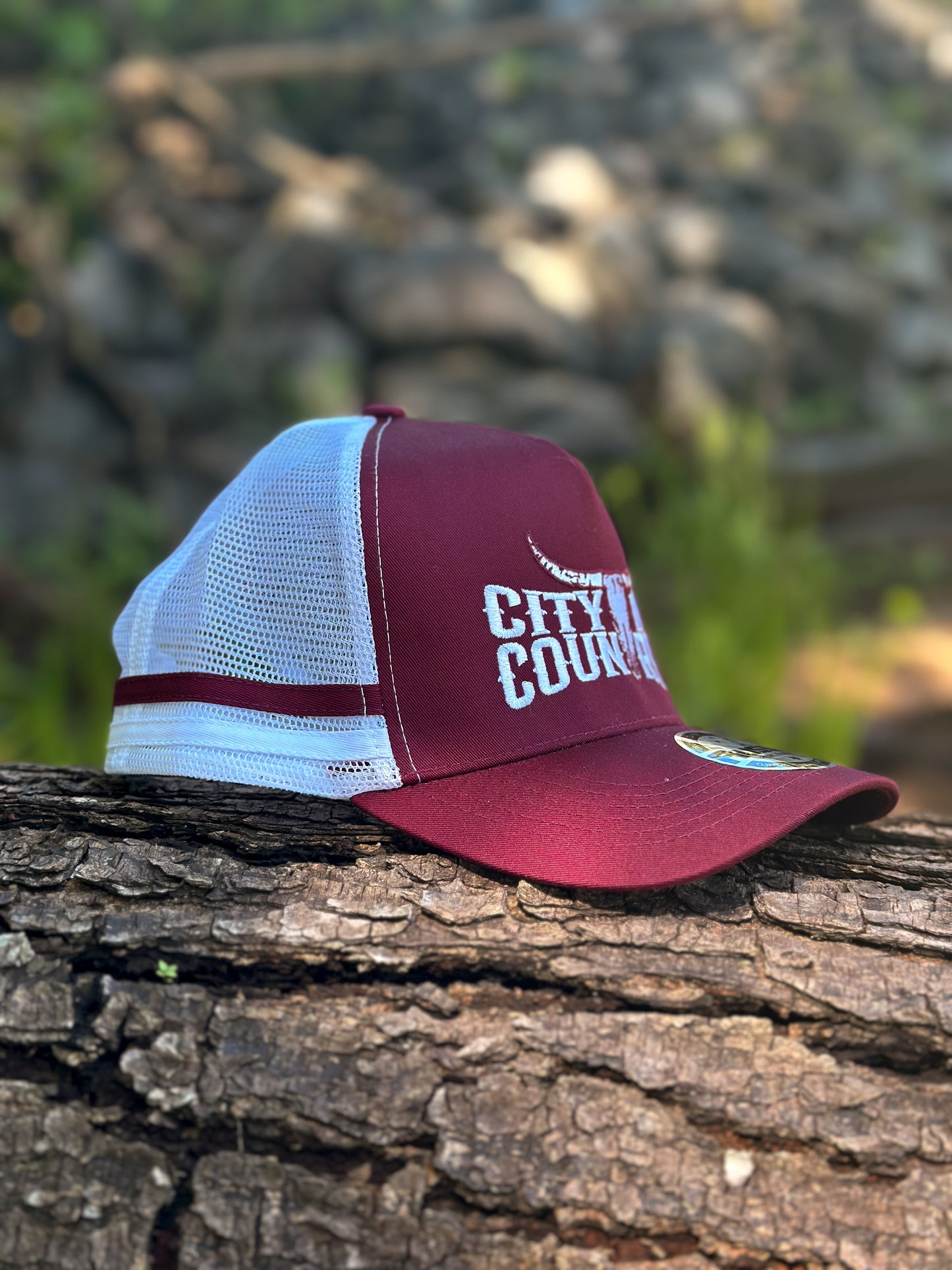 City N Country Cap - Maroon/White